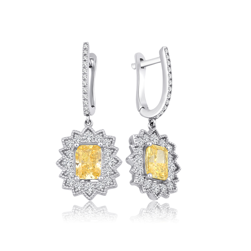 5.40 Karat Fancy Yellow Pırlanta Küpe