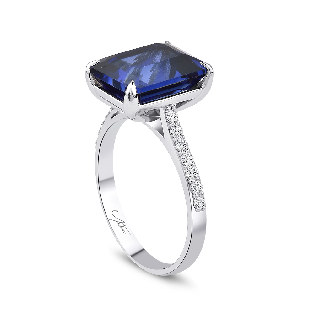 6.90 Karat Pırlanta Safir Yüzük