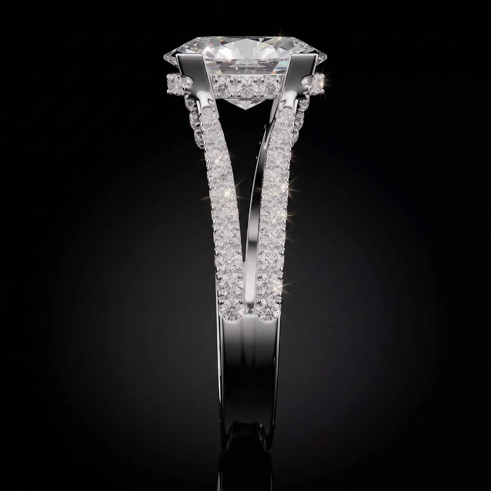 Aura 2,14 Karat Oval Kesim Çift Sıra Ayrık Kollu Gizli Halo Tektaş Yüzük
