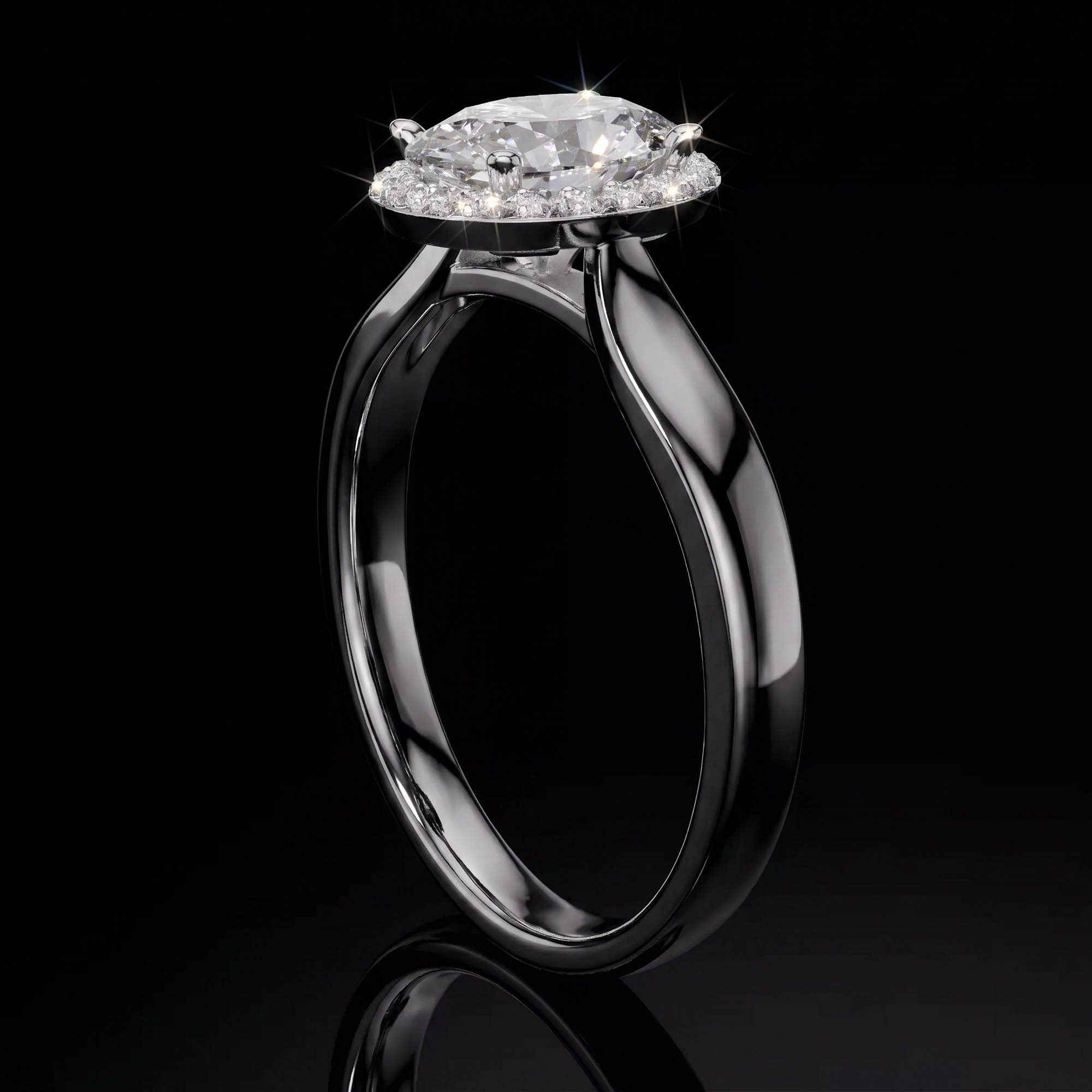 Aura 0,81 Karat Oval Kesim Halo Taşlı Tektaş Yüzük