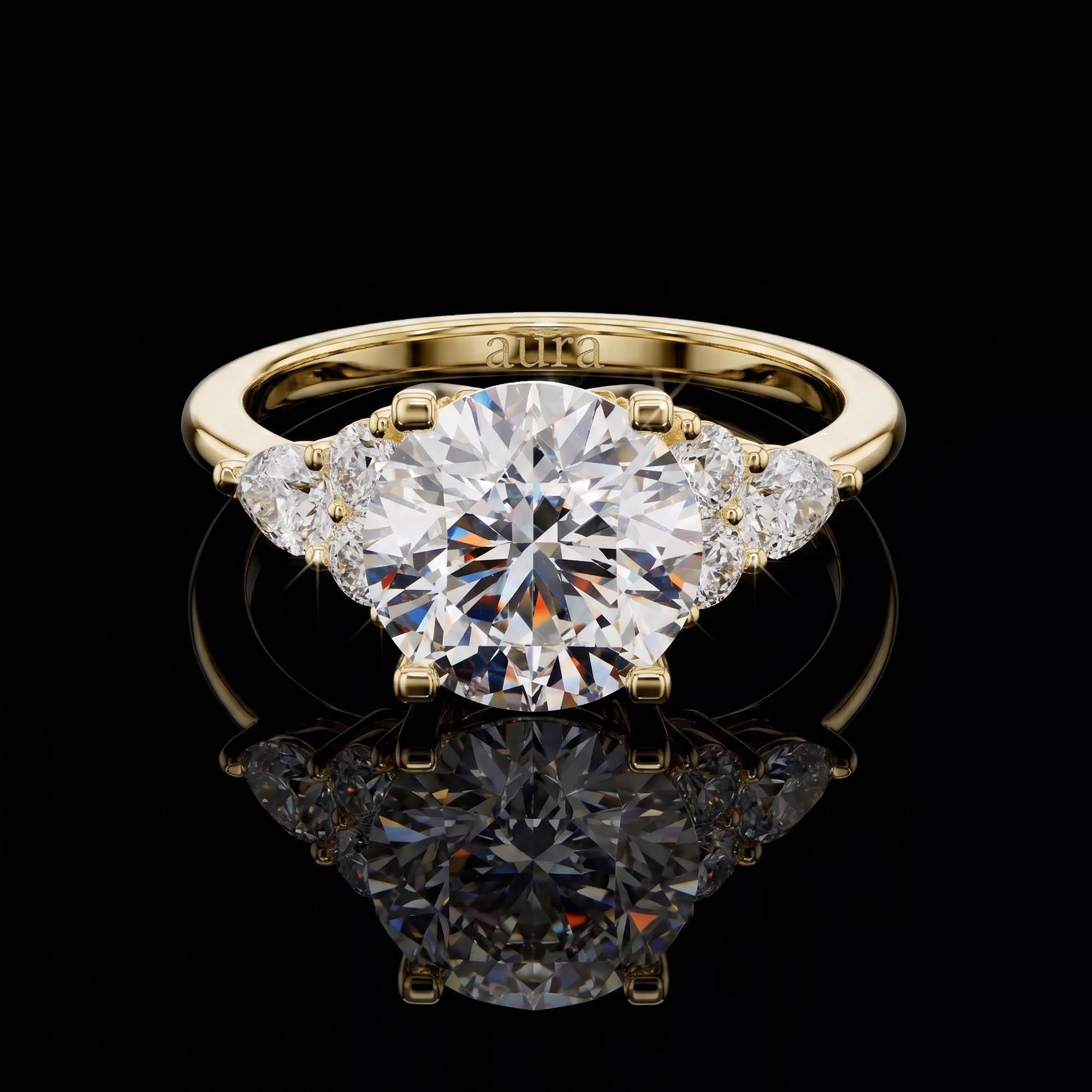 Aura 3,02 Karat Damla Detaylı Tektaş Yüzük